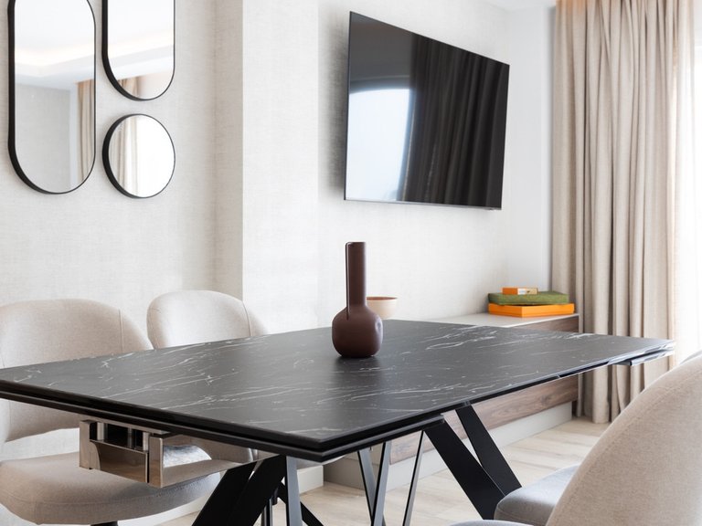 Apartment for Sale in Nueva Andalucía, Malaga 23
