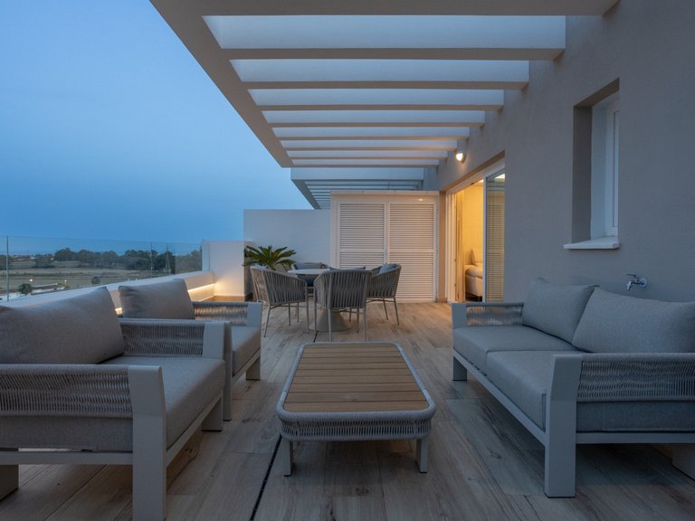 Apartment for Sale in Nueva Andalucía, Malaga 28