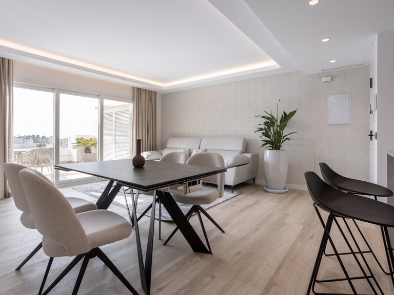 Apartment for Sale in Nueva Andalucía, Malaga 29