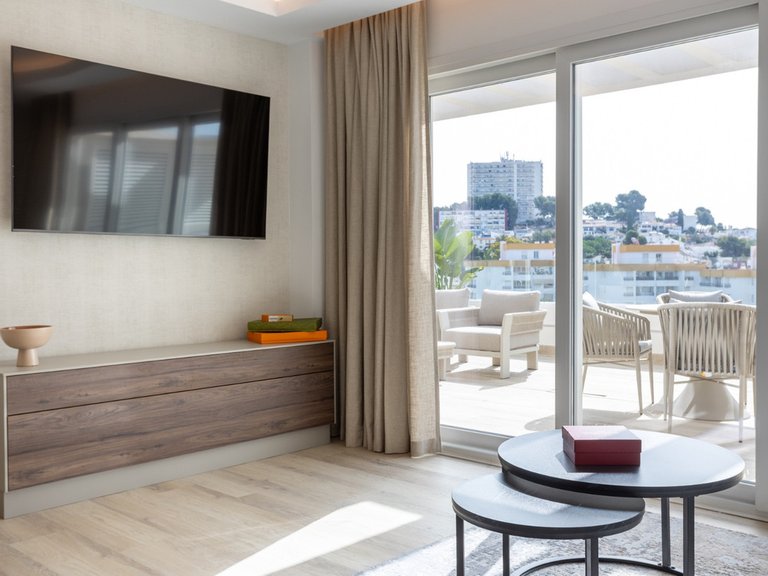 Apartment for Sale in Nueva Andalucía, Malaga 31