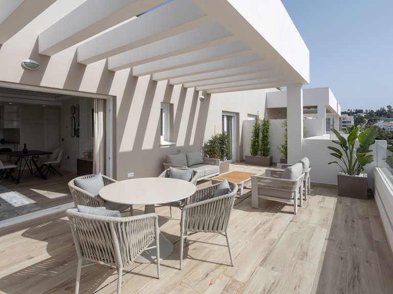 Apartment for Sale in Nueva Andalucía, Malaga 37