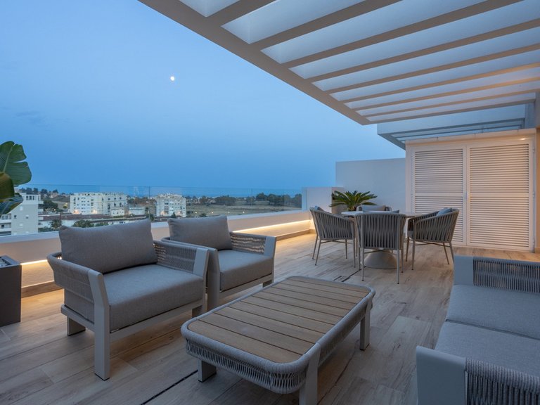 Apartment for Sale in Nueva Andalucía, Malaga 47