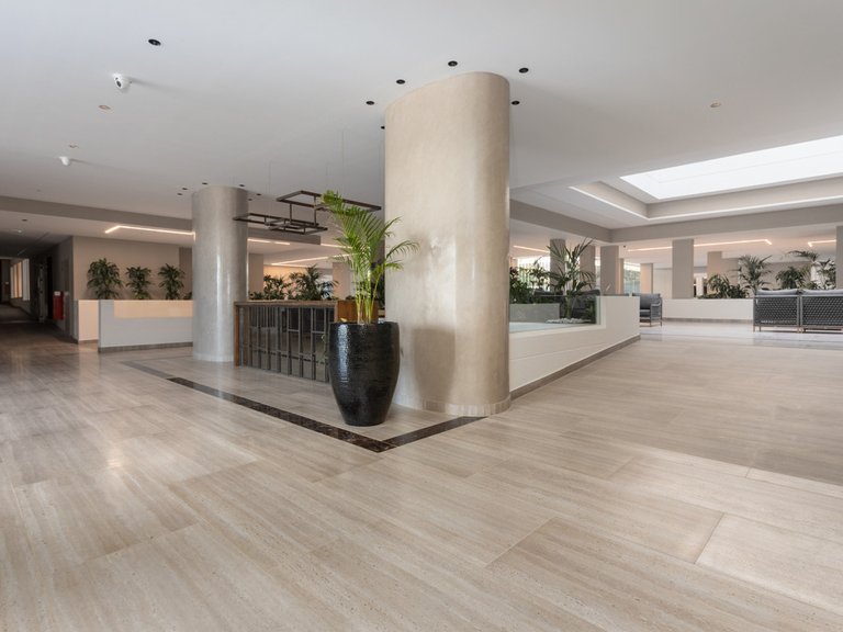 Apartment for Sale in Nueva Andalucía, Malaga 51
