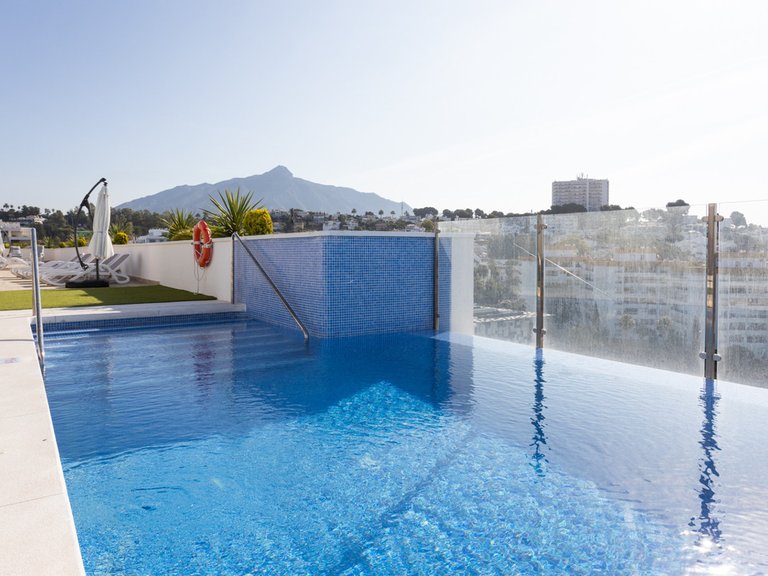 Apartment for Sale in Nueva Andalucía, Malaga 57