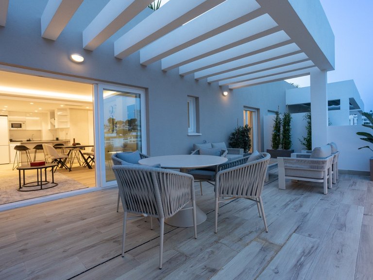 Apartment for Sale in Nueva Andalucía, Malaga 9