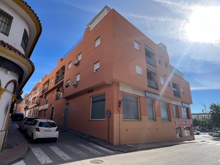 Apartment for Sale in Las Lagunas, Malaga 1