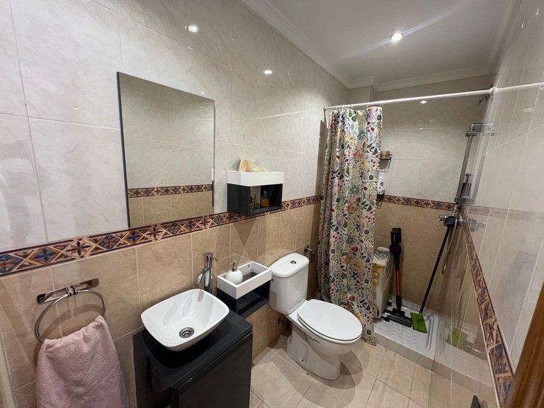 Apartment for Sale in Las Lagunas, Malaga 10