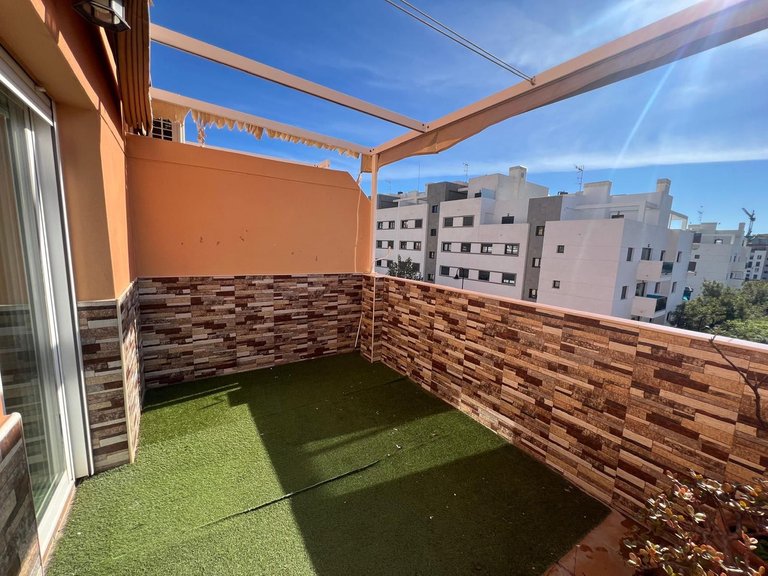 Apartment for Sale in Las Lagunas, Malaga 11