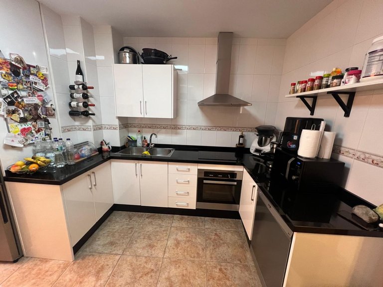 Apartment for Sale in Las Lagunas, Malaga 4