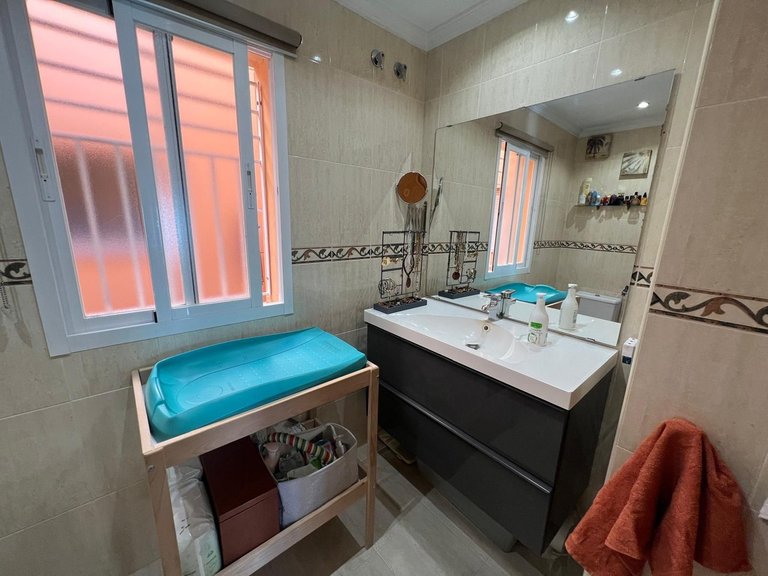 Apartment for Sale in Las Lagunas, Malaga 8