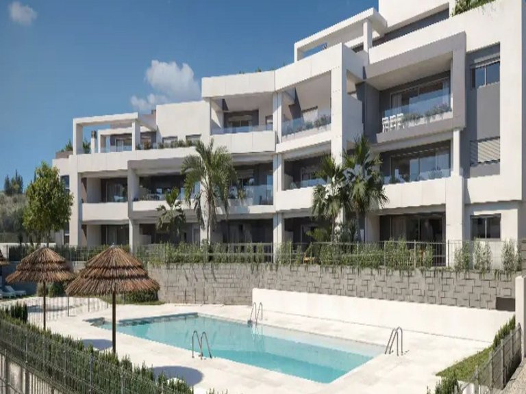 Apartment for Sale in Costa del Sol Estepona, Malaga 1