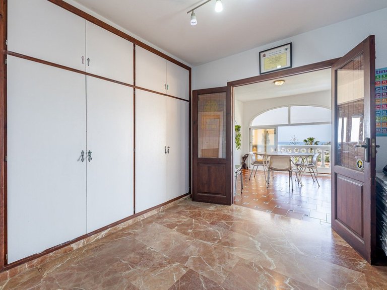 Villa for Sale in Benalmadena, Malaga 18