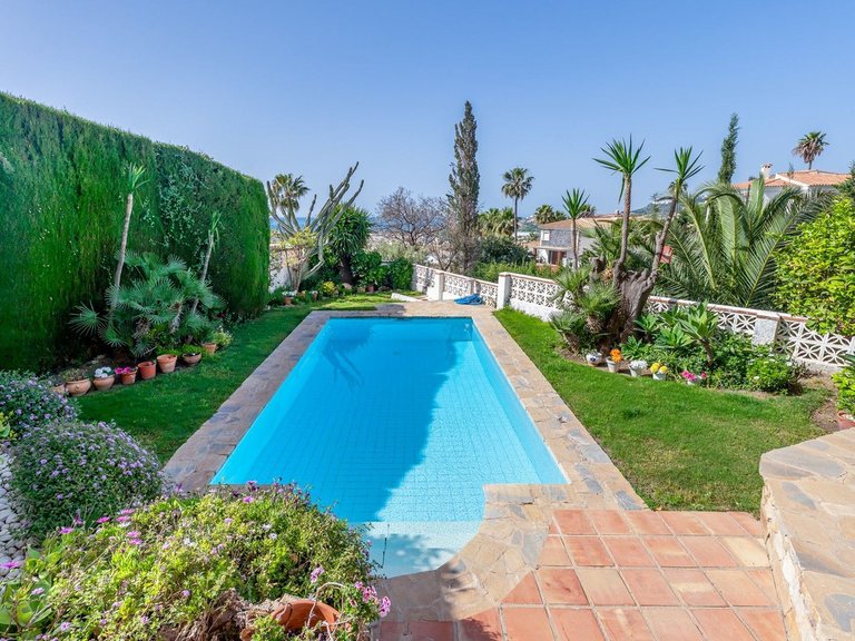 Villa for Sale in Benalmadena, Malaga 37