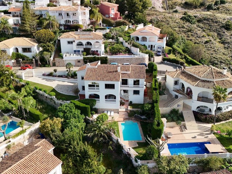 Villa for Sale in Benalmadena, Malaga 40
