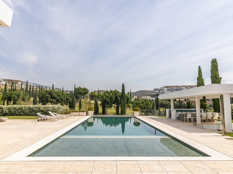Villa for Sale in Benahavís, Malaga 2