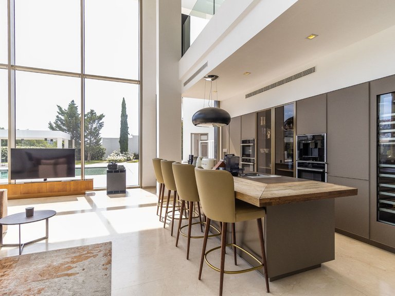 Villa for Sale in Benahavís, Malaga 27