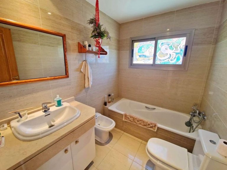 Apartment for Sale in Málaga, Malaga 16