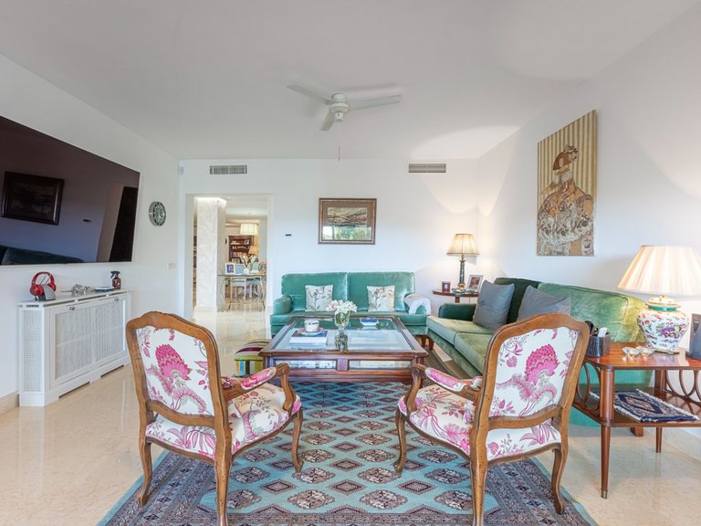 Apartment for Sale in Benahavís, Malaga 23