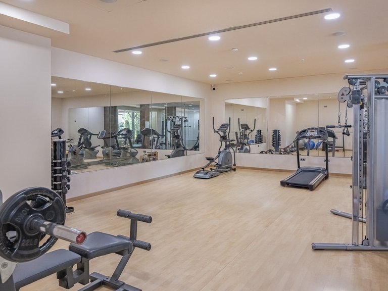 Apartment for Sale in Benahavís, Malaga 38
