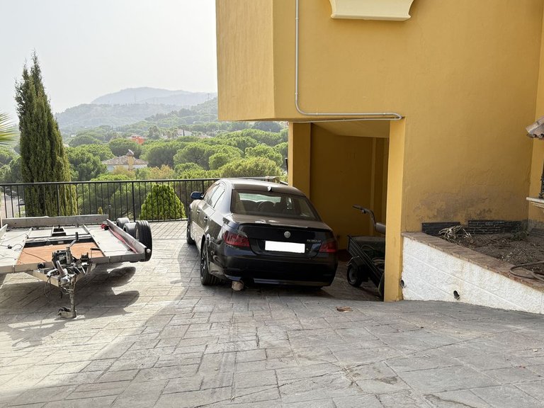 Villa for Sale in Alhaurín De La Torre, Malaga 24