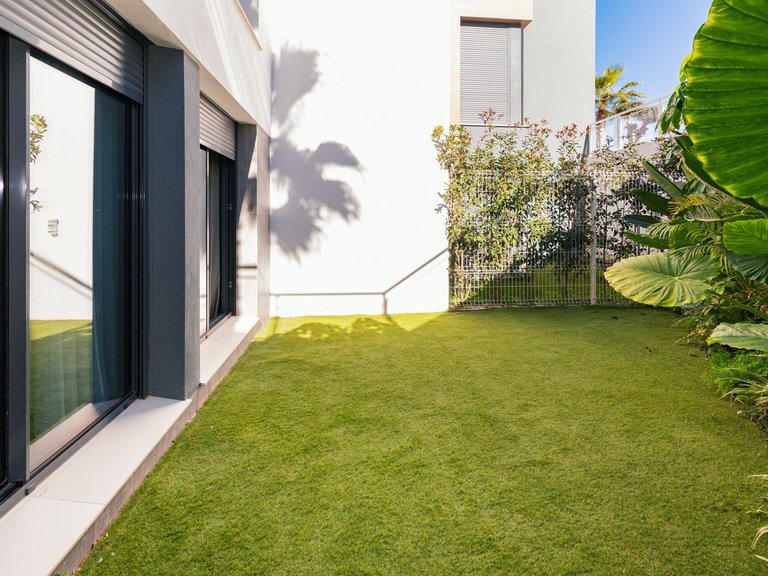 Apartment for Sale in Cabopino, Malaga 28