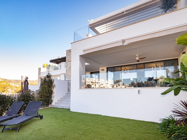 Apartment for Sale in Cabopino, Malaga 3