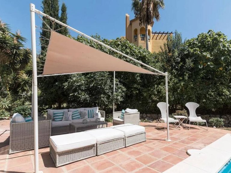 Villa for Sale in Marbella, Malaga 9