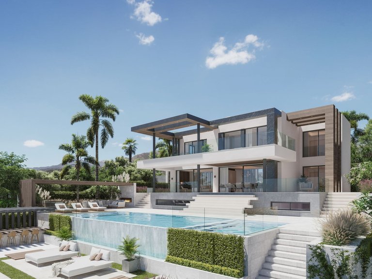 Villa for Sale in Costa del Sol Mijas Costa, Malaga 1