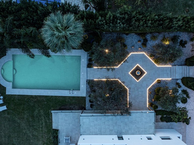 Villa for Sale in Nueva Andalucía, Malaga 19