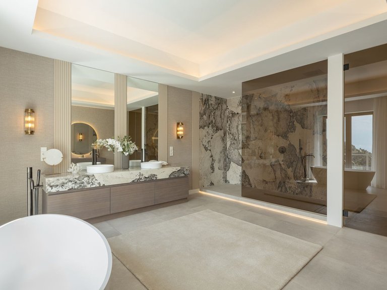 Villa for Sale in Costa del Sol Marbella, Malaga 6