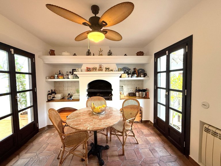 Villa for Sale in Marbella, Malaga 16