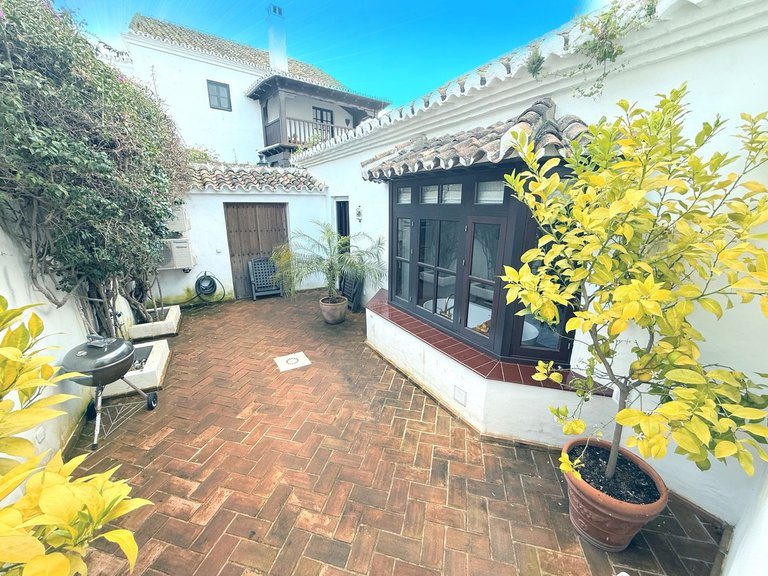 Villa for Sale in Marbella, Malaga 17