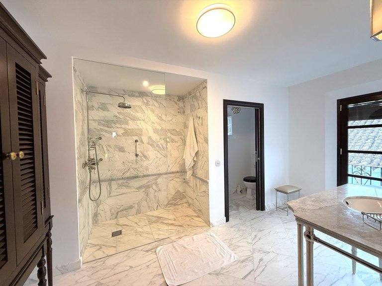 Villa for Sale in Marbella, Malaga 22