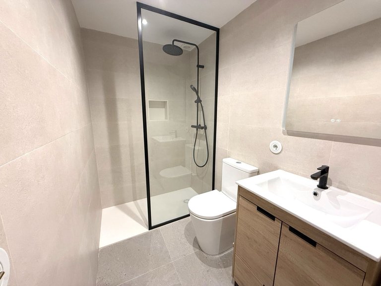 Villa for Sale in Marbella, Malaga 31