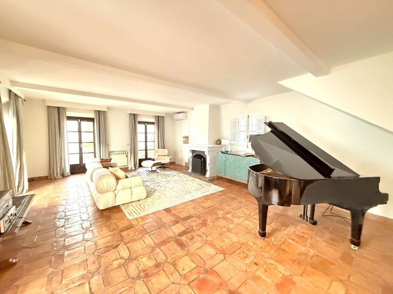 Villa for Sale in Marbella, Malaga 5