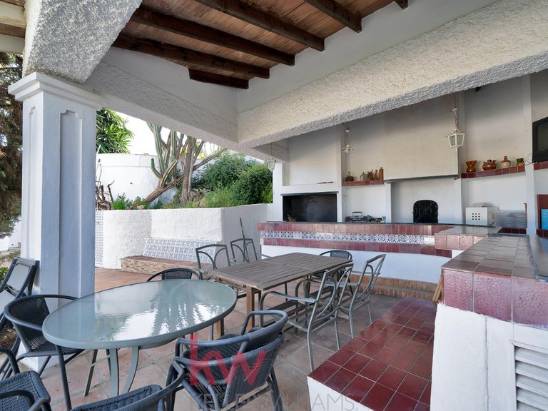 Villa for Sale in Málaga, Malaga 19