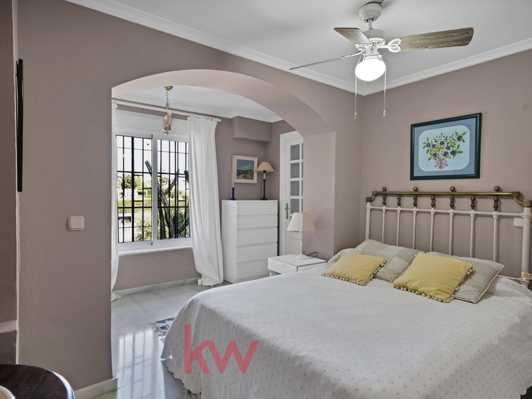 Villa for Sale in Málaga, Malaga 24
