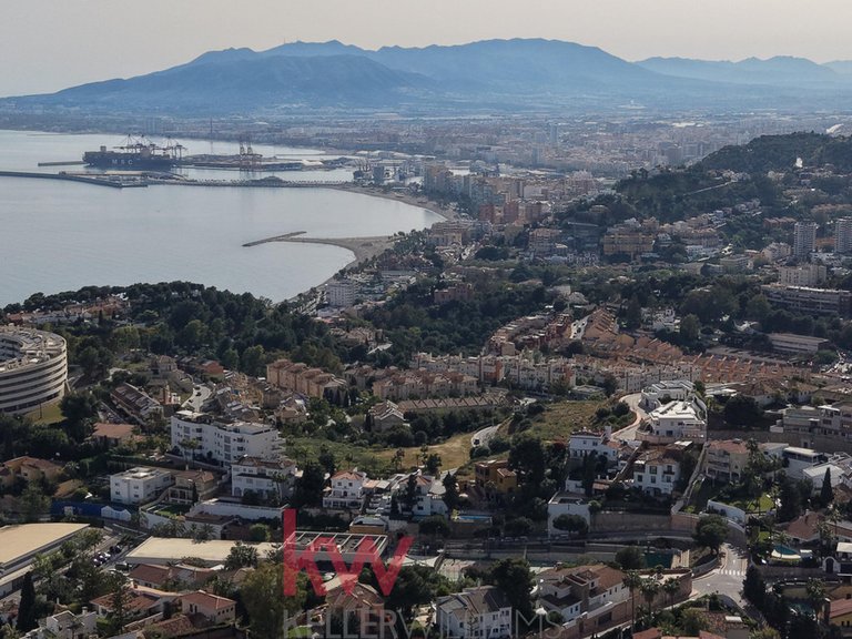 Villa for Sale in Málaga, Malaga 6