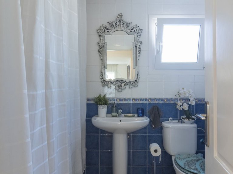 Apartment for Sale in Benalmadena, Malaga 16