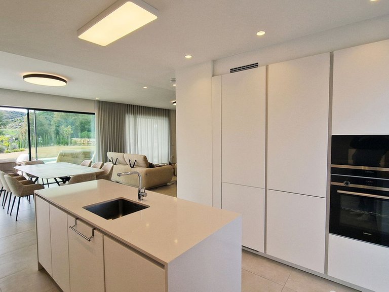 Villa for Sale in La Cala Golf, Malaga 10