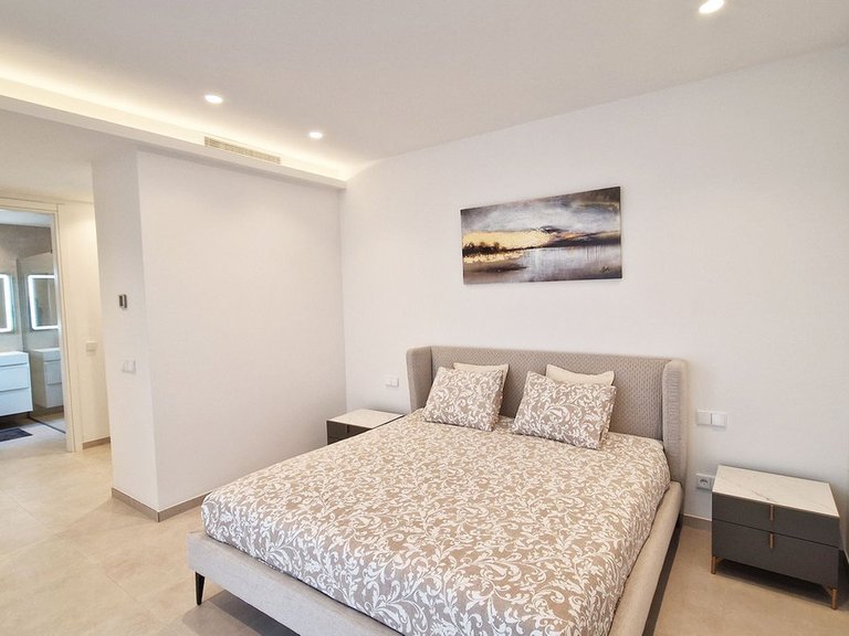 Villa for Sale in La Cala Golf, Malaga 17
