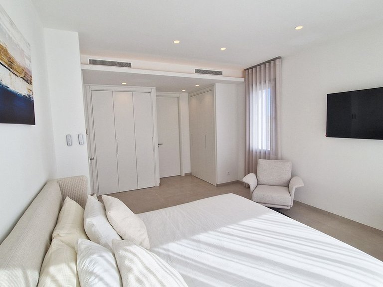 Villa for Sale in La Cala Golf, Malaga 26