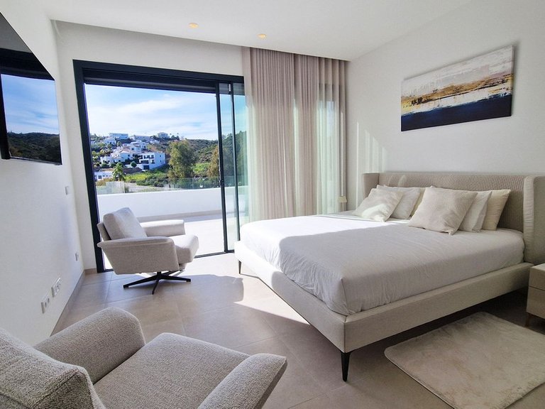 Villa for Sale in La Cala Golf, Malaga 29