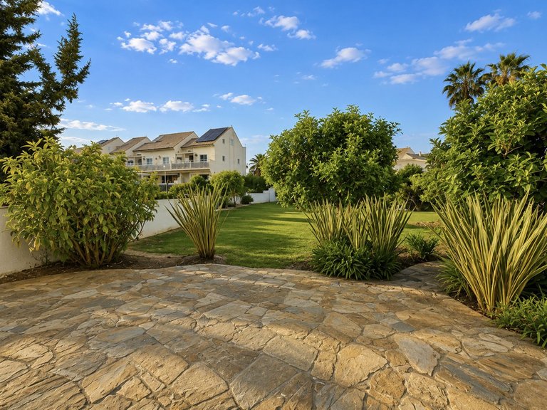 Plot for Sale in La Duquesa, Malaga 7