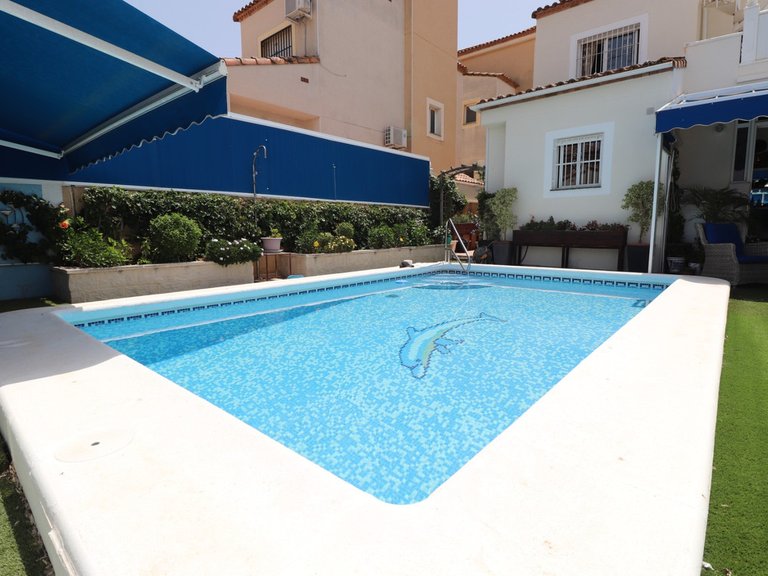 Villa for Sale in Algorfa, Alicante 36
