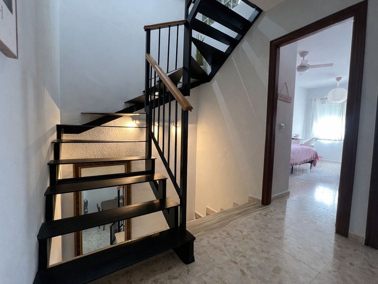 Villa for Sale in Arroyo De La Miel, Malaga 11