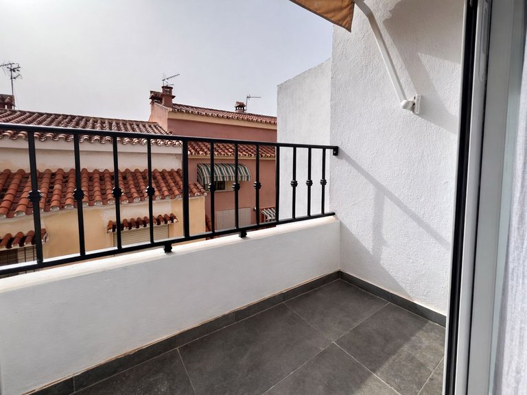 Villa for Sale in Arroyo De La Miel, Malaga 16