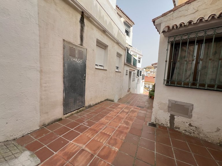 Villa for Sale in Arroyo De La Miel, Malaga 26