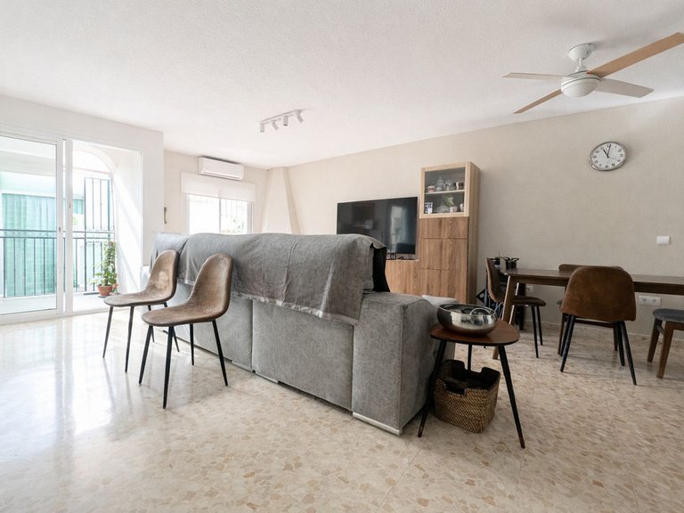 Villa for Sale in Arroyo De La Miel, Malaga 4