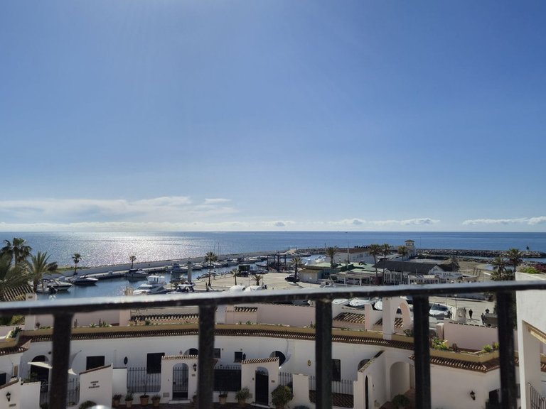 Apartment for Sale in Puerto De Cabopino, Malaga 17